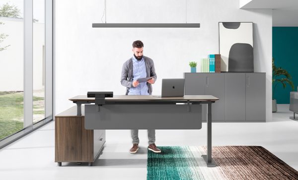 UP1 Height-adjustable Desk 3 UP1 Height-adjustable Desk